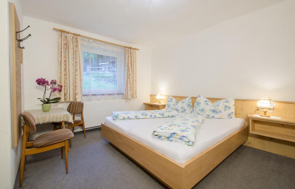 Ferienwohnung Pension Tirol Bichlbach Exterior foto